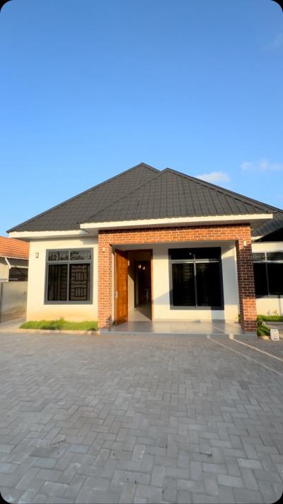 3 Bedrooms House for sale at Namanga, Arusha