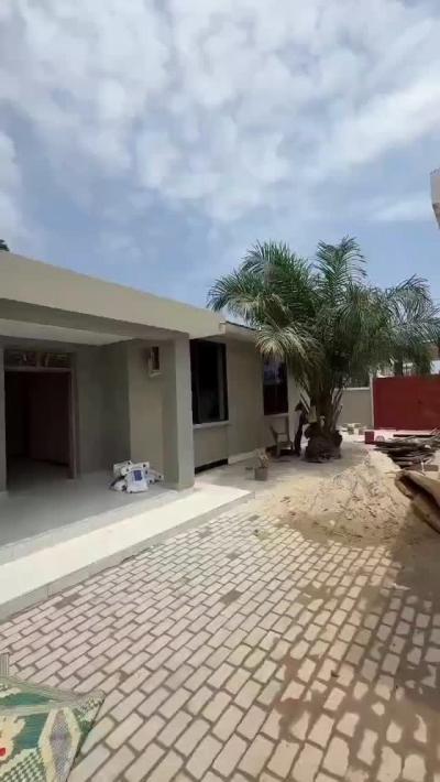 4 Bedrooms House for Rent at Kijitonyama, Dar Es Salaam