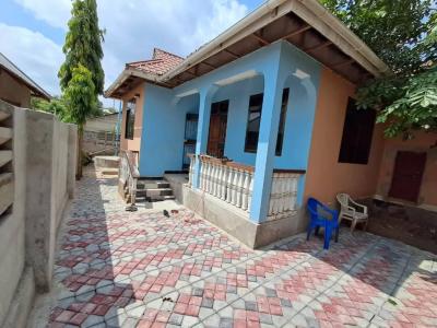 1 Bedrooms House for Rent at Kimara, Dar Es Salaam