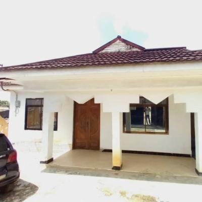 3 Bedrooms House for Rent at Kimara, Dar Es Salaam