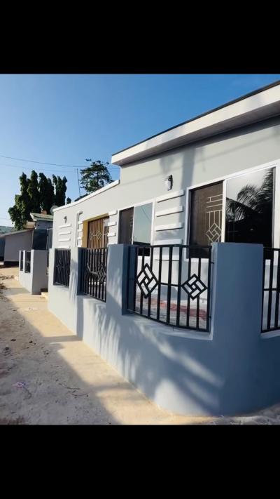 Nyumba/Apartment ya vyumba vitatu inapangishwa Kinondoni, Dar Es Salaam