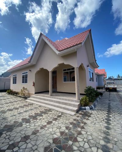 3 Bedrooms House for Rent at Kigamboni, Dar Es Salaam