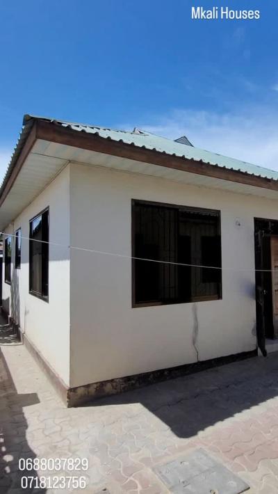 2 Bedrooms House/Apartment for Rent at Sinza, Dar Es Salaam