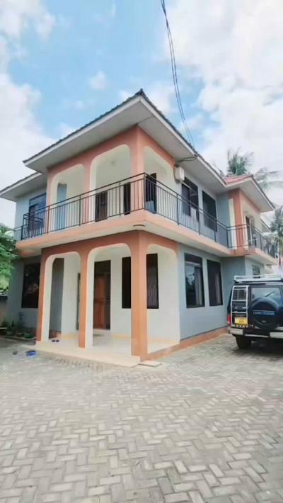 5 Bedrooms House for Rent at Kijitonyama, Dar Es Salaam